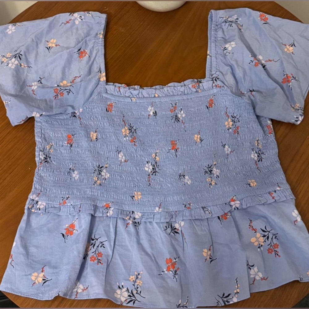 Madewell Smocked Flutter-Sleeve Top in Aloha Floral Size L